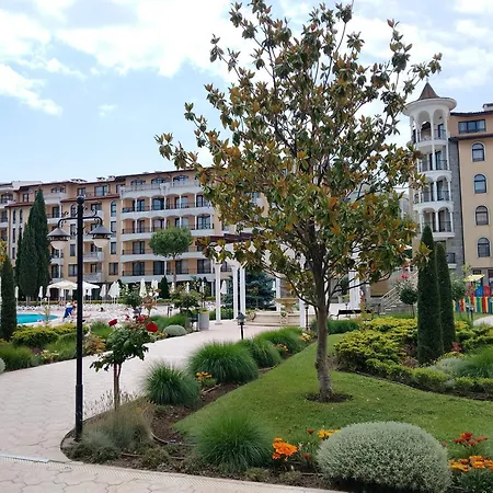 Lejlighed 2 With Poolview Royal Sun